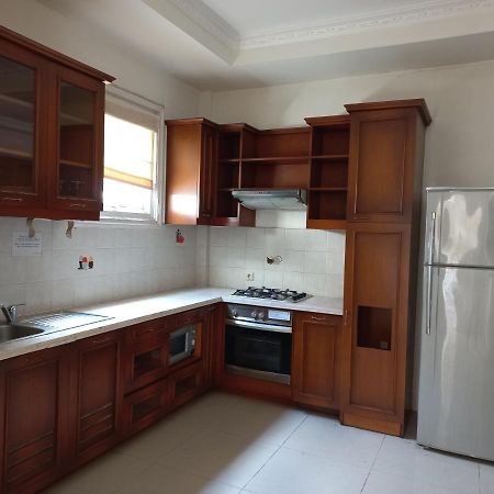 Margot Apartment Pondok Indah Jakarta Eksteriør billede